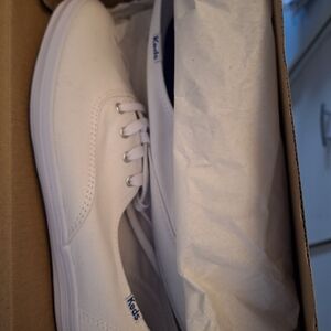 NIB Keds white Champion white canvas shoes